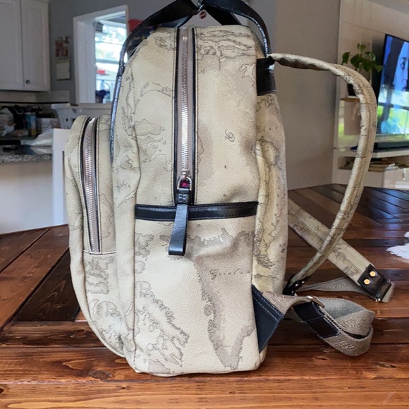 ALVIERO MARTINI 1A CLASSE BACK PACK TORTORA COLLECTION - Picture 2 of 4